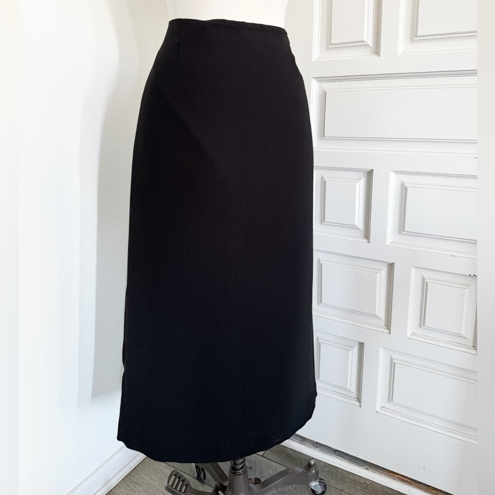 Jones Wear Essentials Classic Black Midi Skirt Size 12